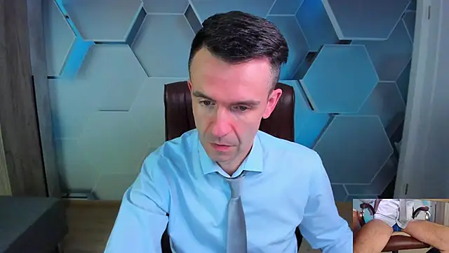 SteveTiger 现场XXX聊天