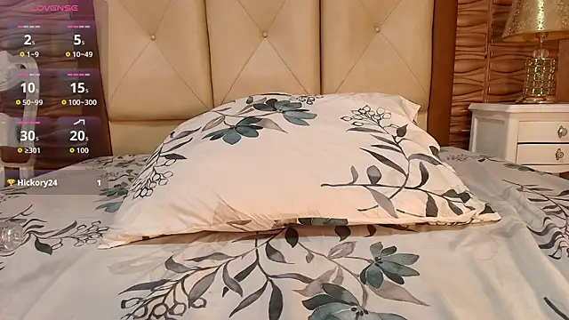 Miladiosa Chat XXX live