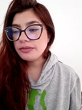 sweet_temari Adlı Modelin Canlı XXX Sohbeti