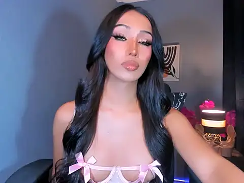 xUrGoddess_islaCumsAlotx Webcam Show