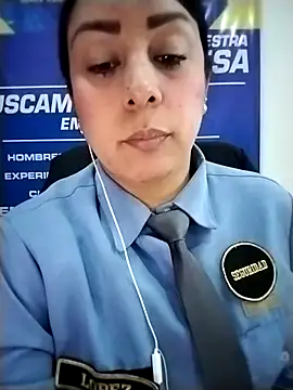 Cristal_Security-1's Live XXX Chat