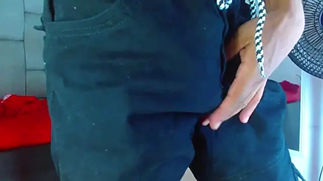 Hot_Latino_x Webcam Show