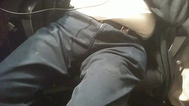 nonnomaturobisexのライブXXXチャット