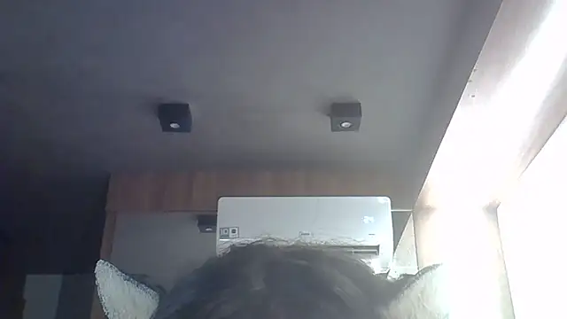 Chat +18 de SkinnyKitten ao vivo