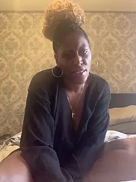 Show modela Risque_RhiannaX na web-kameri