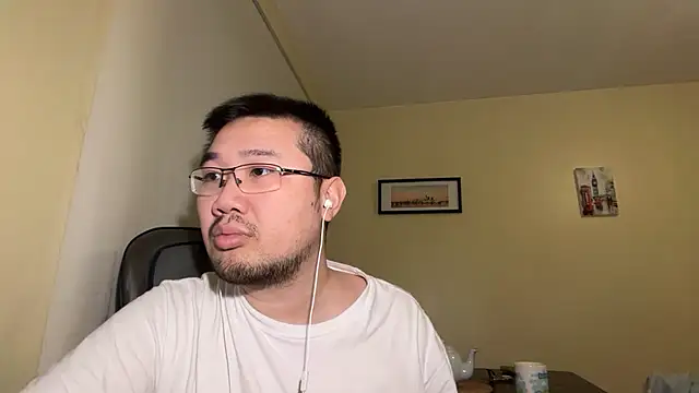 Chat +18 de jasonryu2025 ao vivo