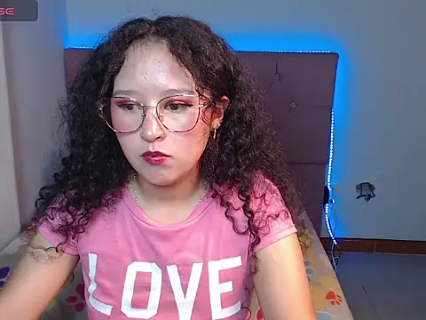 Chat XXX ao vivo de littlelion18