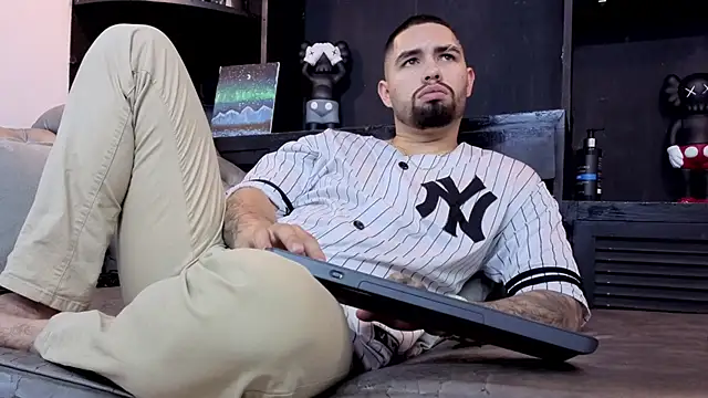 matteosantos 网络视讯表演