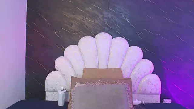 _MiaBrown_ – Live XXX-chat