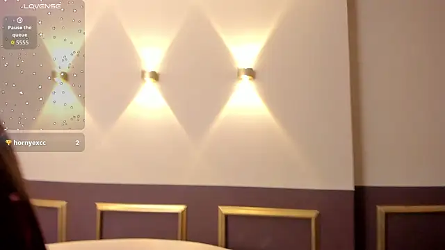 แชท XXX สดของ brennastone