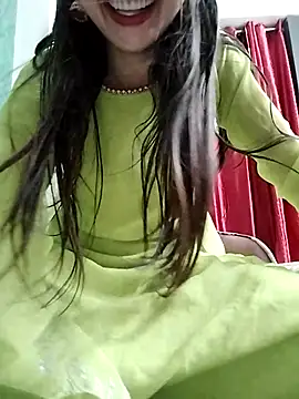 Noor_Darliing Chat XXX in diretta