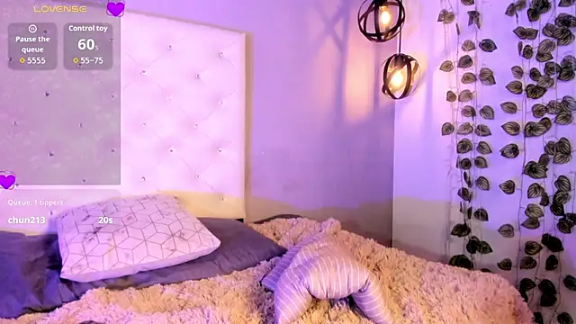 Chatroom XXX en direct de Nicollee_Heart