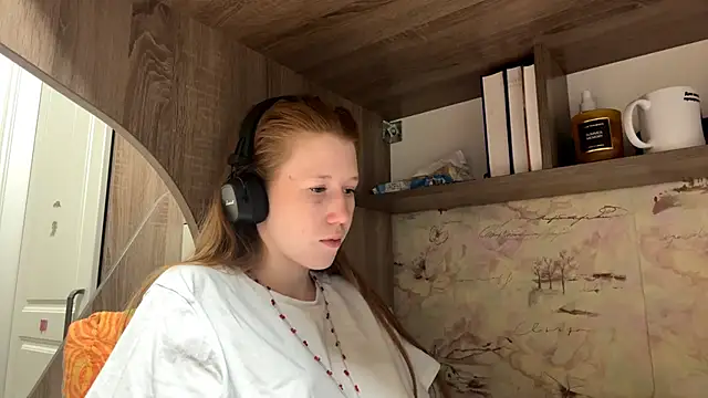 Czat XXX na żywo – KiraNice1