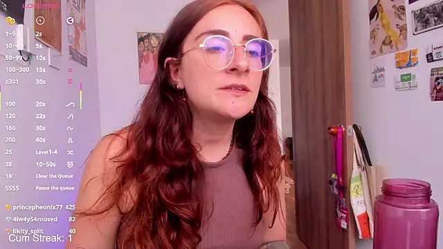 Chatroom XXX en direct de linda_giggle