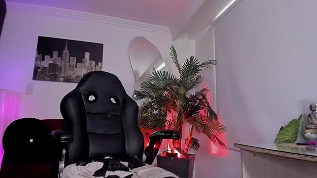 Meghan320: απευθείας συνομιλία ΧΧΧ