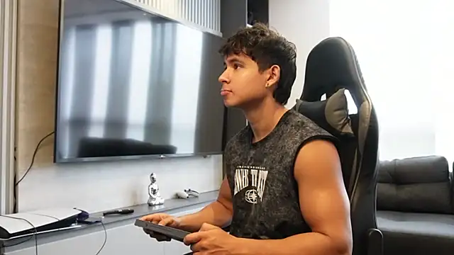 Bray_Kevin: απευθείας συνομιλία ΧΧΧ