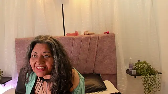 แชท XXX สดของ Victoriaa_Anderson