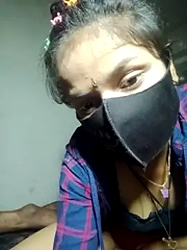 Show de COUPLE-HOTS na webcam