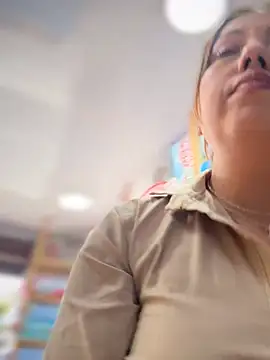 VIOLETA-25_ Obrolan Langsung XXX