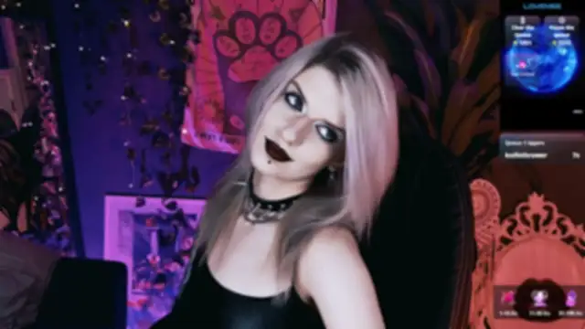 Živý XXX chat Noah_ElmerX