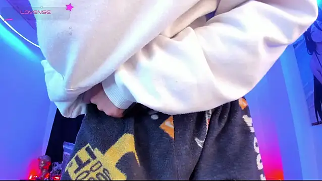 Ethan_Boyy Show Webcam