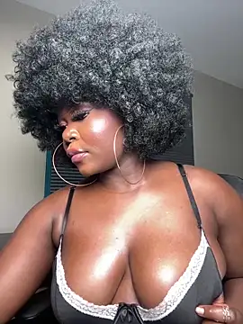 Czat XXX na żywo – WomanNextdoor1