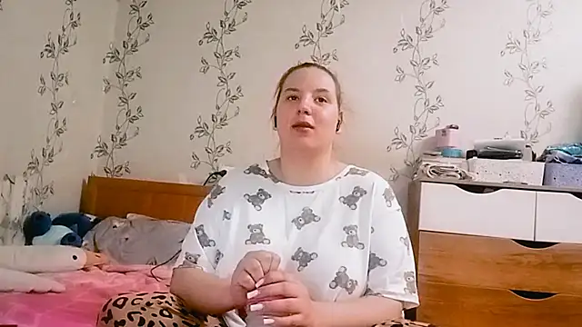 symmetryinvoid's Live XXX Chat