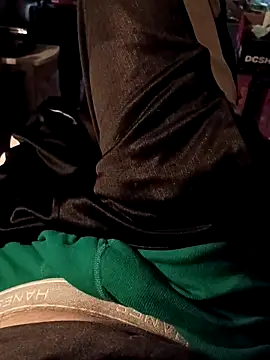 crazycam619 Show in webcam