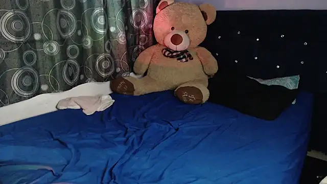 แชท XXX สดของ ANGELIQUE_KLANE