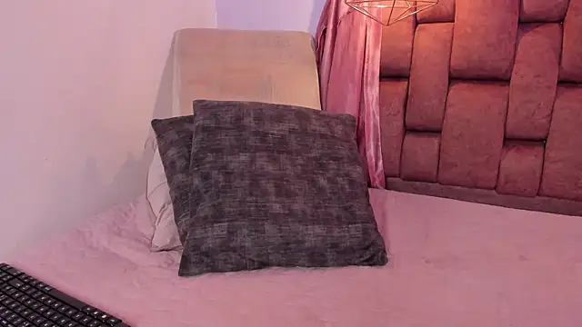 kristakinnky Chat XXX in diretta