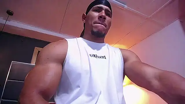 teddyfit19cm élő XXX-chatje