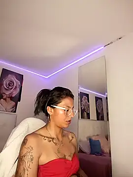 SamathaMay Live XXX-chat