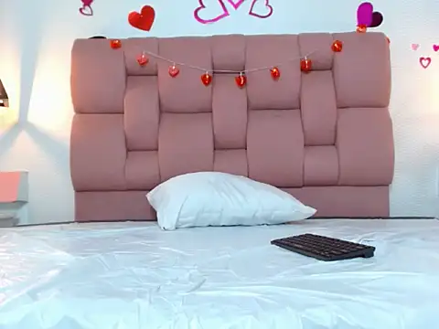 XXX chat uživo modela Keilafoxx18