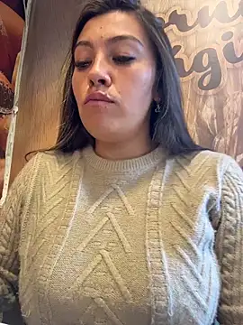 Pokazy przed kamerką – LIZ-06_