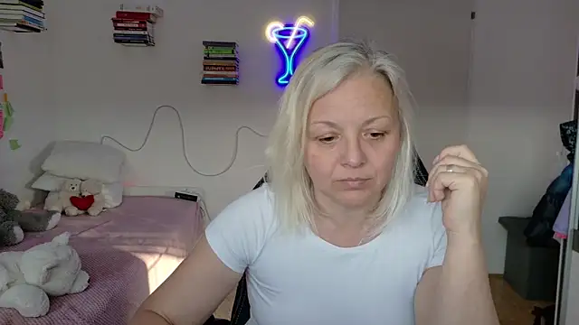 Živý XXX chat Linsy_Kim