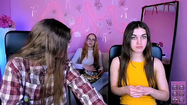 rebecca_smile webcam show