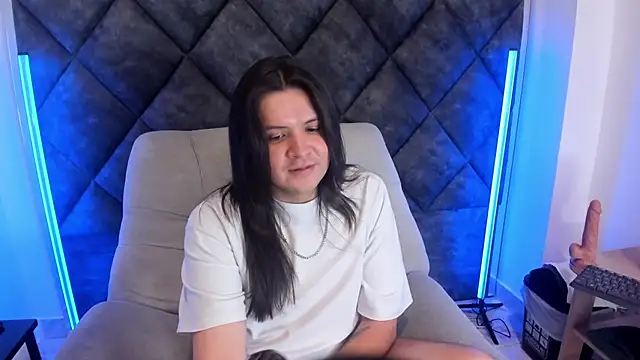 MatthewDavis_: онлайн-секс-чат