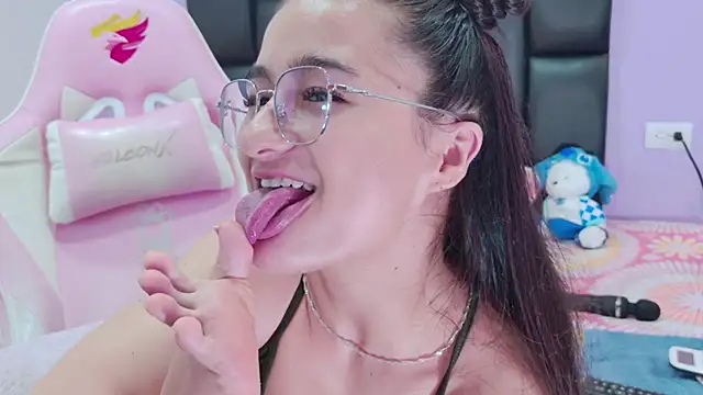 im-eliza live XXX chat