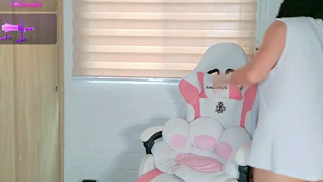 MeganDolll's Live XXX Chat