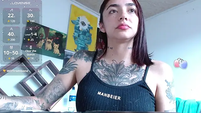 ZoeBakers_'s Live XXX Chat