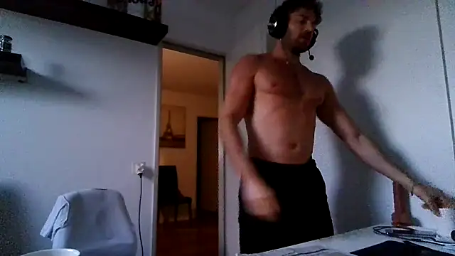 alpha-hunkのライブXXXチャット