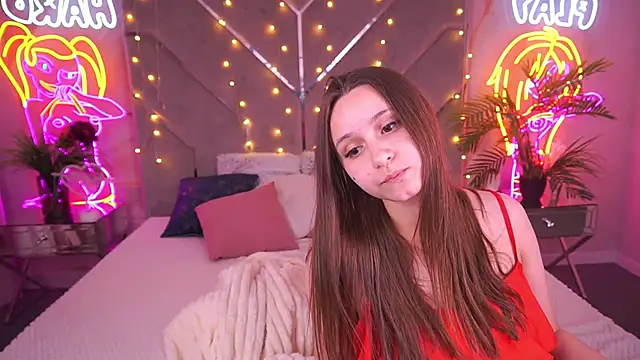 Chat +18 de TinyNatalie ao vivo