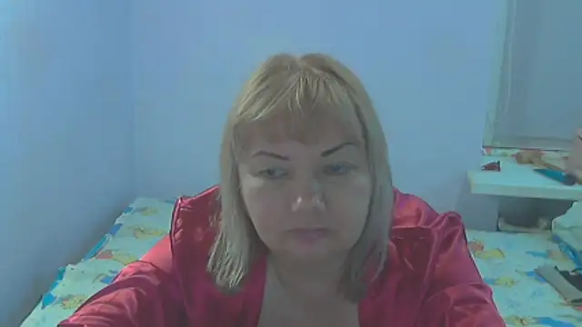 Lusi-777 Chat XXX in diretta