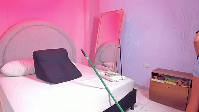 yeikafoxyn Live XXX chat