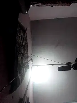 desihotPari: απευθείας συνομιλία ΧΧΧ