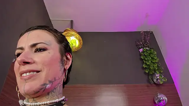 GinebraaFox_ 라이브 XXX 채팅