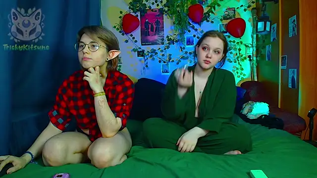 Czat XXX na żywo – TrickyKitsune