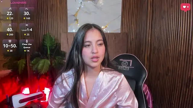 Czat XXX na żywo – juanita_tay