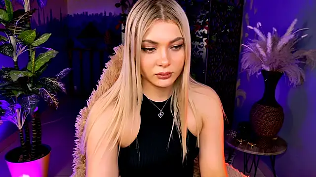 Czat XXX na żywo – HyileyClark