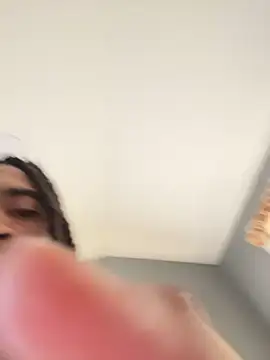 Mellyj053 Show in webcam